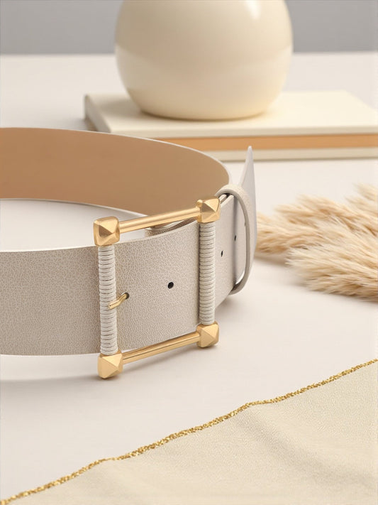 Milleniva altın tokalı ekru kadın kemeri, ip detaylı kalın suni deri günlük kombin tamamlayıcı.